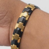 https://www.saleforonline.com/Ceramic Magnetic Bracelet BR-8