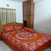 https://www.saleforonline.com/Premium Print Cotton Bedsheet  7/8 Feet